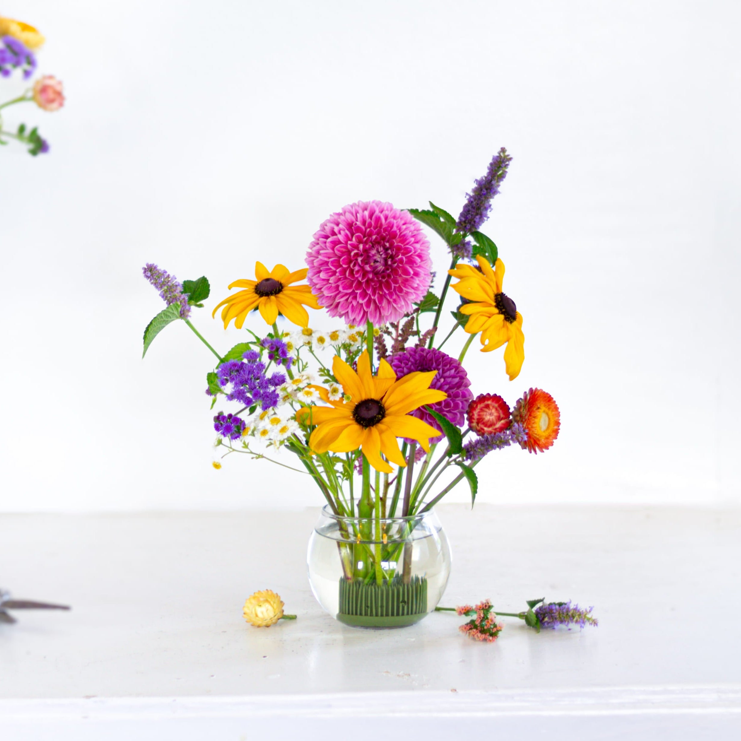 USA-Made 2½″ Kenzan Flower Frog • Ideal Size For Standard Vases