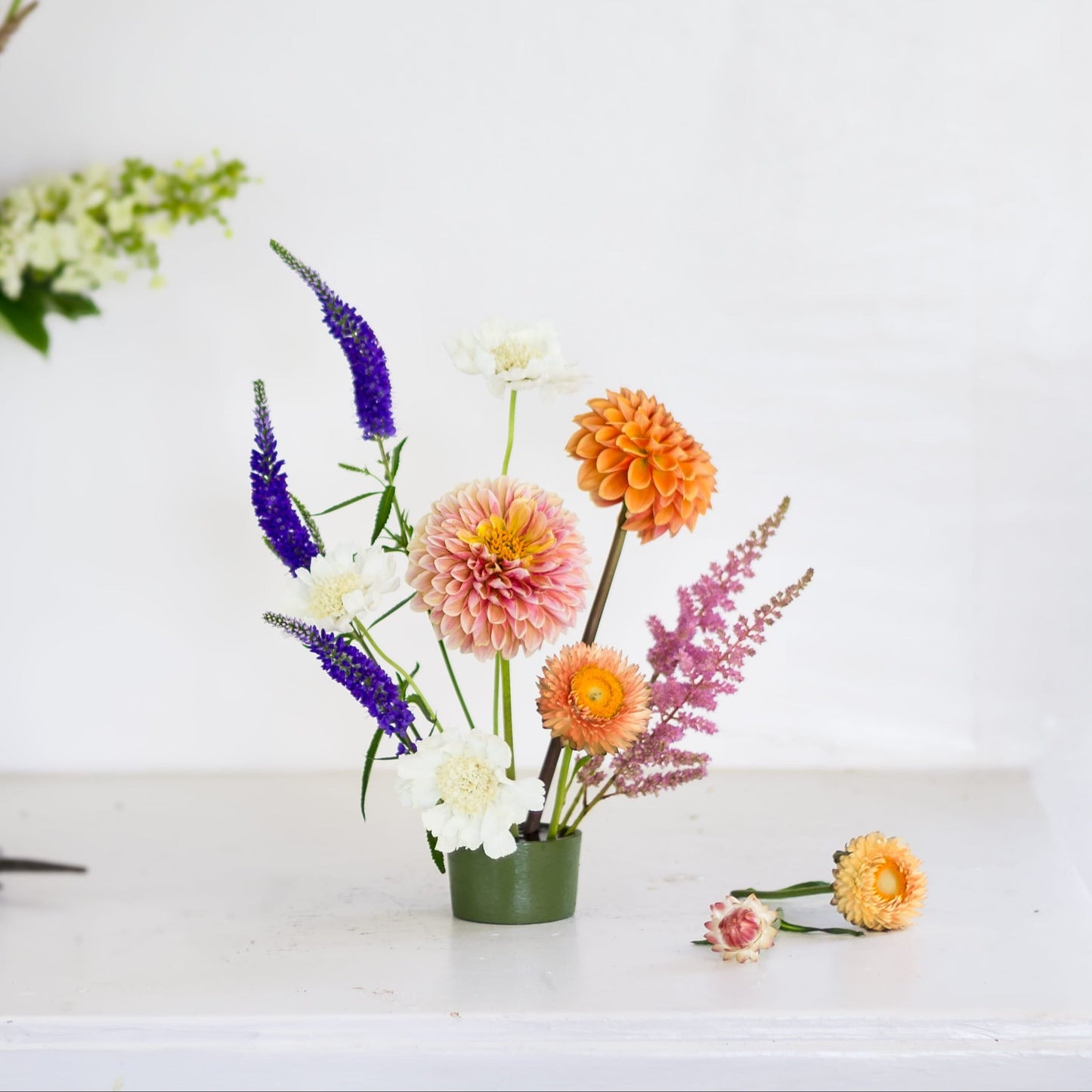 1-1/2" Round Pin Cup Flower Frogs